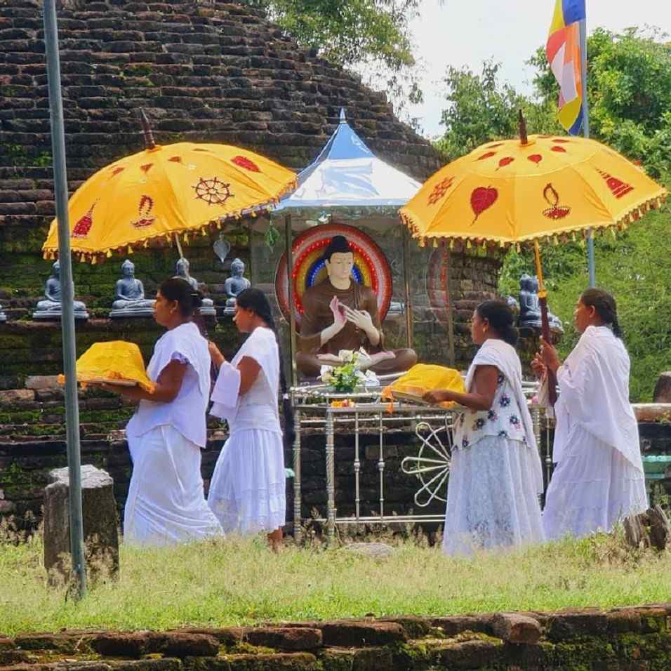 නැවත මුල් පිටුවට